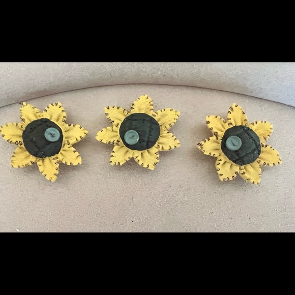 Button Covers - Picture 5 of 5